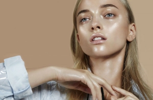 Новый beauty-тренд: стробинг для идеальной формы лица (ФОТО)