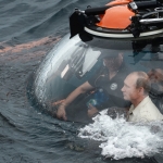 Путин погрузился в батискафе на дно Черного моря у берегов Крыма (ФОТО)