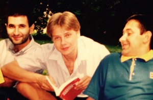 Ушаков тоже поучаствовал во флэшмобе «остров 90-х»