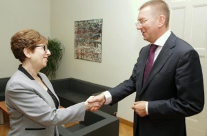 Новый посол США в Латвии выступила за углубление двусторонних отношений