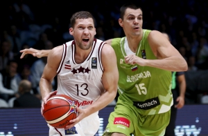 ЧЕ по баскетболу: Латвия вышла в четвертьфинал (ФОТО)