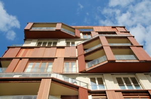 Ушаков: Рижская дума потребует амнистии владельцев застекленных лоджий