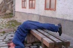 Пьяному американцу прострелили ягодицу, а он не заметил