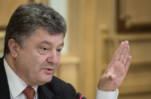 Порошенко поручил отменить санкции против журналистов Би-би-си