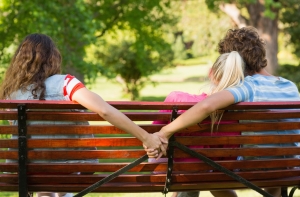 Программа «Жди меня» просит помочь близким людям найти друг друга (СПИСОК)