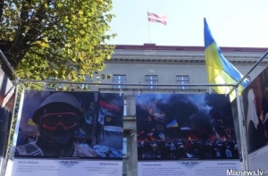 Разгром выставки «Люди Майдана»: латвийские политики выразили сожаление