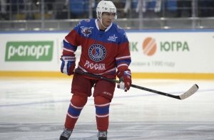 Путин забросил четыре шайбы в составе команды «Звезд НХЛ» (ФОТО)