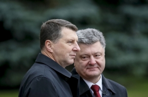 Порошенко: Латвия введет для Украины безвизовый режим с 1 января (ФОТО)
