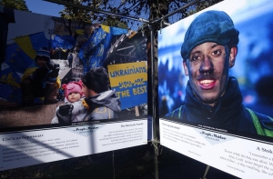 Выставка «Люди Майдана»: автор мог присвоить себе чужие работы