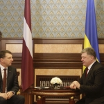 Порошенко удалил твит о безвизовом режиме с Латвией (АУДИО)