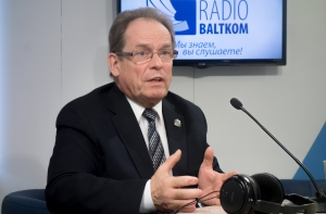 Депутат: режим Лукашенко напоминает режим Карлиса Улманиса