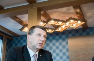 Президент против выступления в Латвии ансамбля Российской Армии (ВИДЕО)