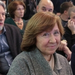 Присуждение Нобеля Светлане Алексиевич раскололо литературный мир