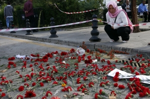 Число жертв теракта в Анкаре выросло до 102 человек