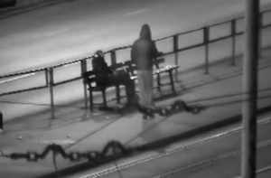 Полиция предупреждает о карманниках в Старой Риге