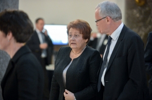 Аболтиня: премьер-министр готова уйти в отставку (ДОПОЛНЕНО, АУДИО)