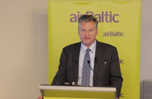 Найденный инвестор пообещал airBaltic блестящее будущее