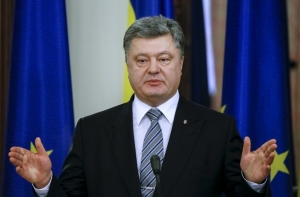 Порошенко призвал Евросоюз продлить санкции против России