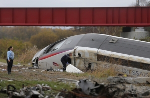 Глава SNCF: причины крушения поезда во Франции остаются необъяснимыми