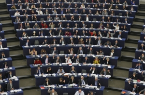 Европарламент утвердил бюджет: выделены средства на решение миграционного кризиса