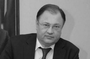 Префект ЦАО Москвы умер во время футбольного матча