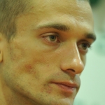Художника Павленского задержали при попытке поджога здания ФСБ в Москве (ВИДЕО)