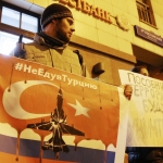 В сети набирает популярность хештег #неедувтурцию (ФОТО)