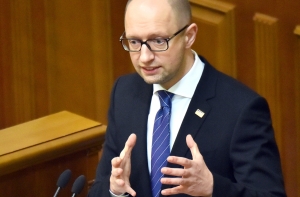 Яценюк: Украина готова отказаться от санкций против России
