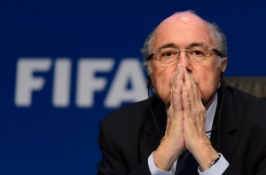 Блаттер объявил об уходе из футбола
