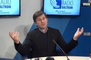 Профессор: политики любят высказывать мнение, но за него не отвечают (ВИДЕО)