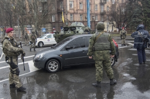 На остановке в центре Донецка произошел взрыв