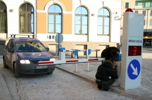 Пользователей рижских автостоянок призывают остерегаться мошенников