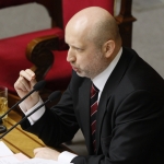 Турчинов призвал ввести визовый режим с Россией