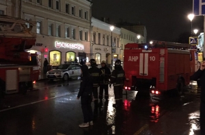 МВД: рядом с остановкой в Москве взорвалась граната, а не взрывпакет