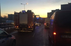 ДТП на Южном мосту: перекрыто движение по направлению в Пардаугаву (ФОТО, ВИДЕО)