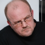 Адамсонс: со слов Нацблока, Латвии угрожает каждый встречный