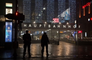 В Мюнхене под Новый год из-за угрозы теракта эвакуировали вокзалы (ФОТО)