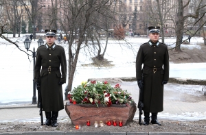 В Риге вспоминают январские баррикады 1991 года