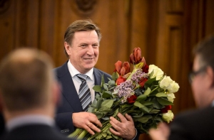 Страуюма дала напутствие новому премьер-министру (ФОТО)