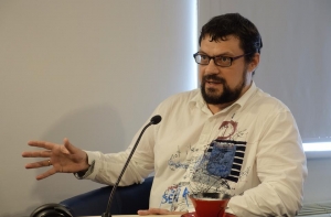 Политолог: симпатия к России не является преступлением (АУДИО)