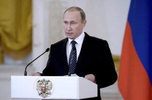 Опрос: доверие к Путину упало за год на 10%
