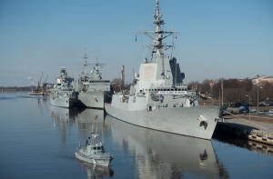 Корабли НАТО сегодня приглашают всех на экскурсию (ВИДЕО)