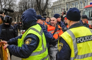 Грэм Филлипс ночью был депортирован в Россию (ВИДЕО)