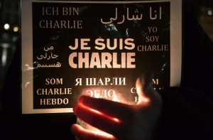 Charlie Hebdo отдаст 4 миллиона евро родственникам погибших в терактах