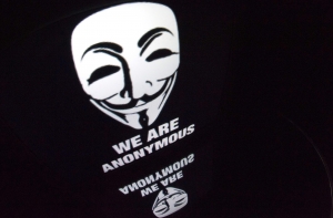 Хакеры Anonymous пригрозили ИГ ответом на теракты в Брюсселе (ВИДЕО)