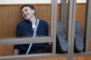 Депутаты Сейма призывают Россию освободить летчицу Савченко