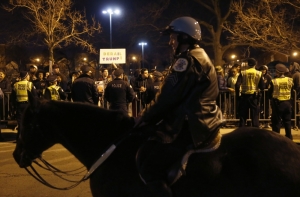 Трамп спровоцировал массовые беспорядки в Чикаго (ФОТО)