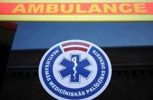 Попытка суицида в Цесисе: женщина передана медикам (АУДИО)