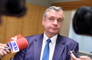 Шадурскис: если не привести в порядок сеть, учителя будут обречены на бедность
