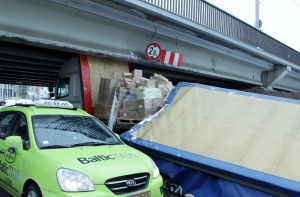 Участились случаи поджогов машин BalticTaxi